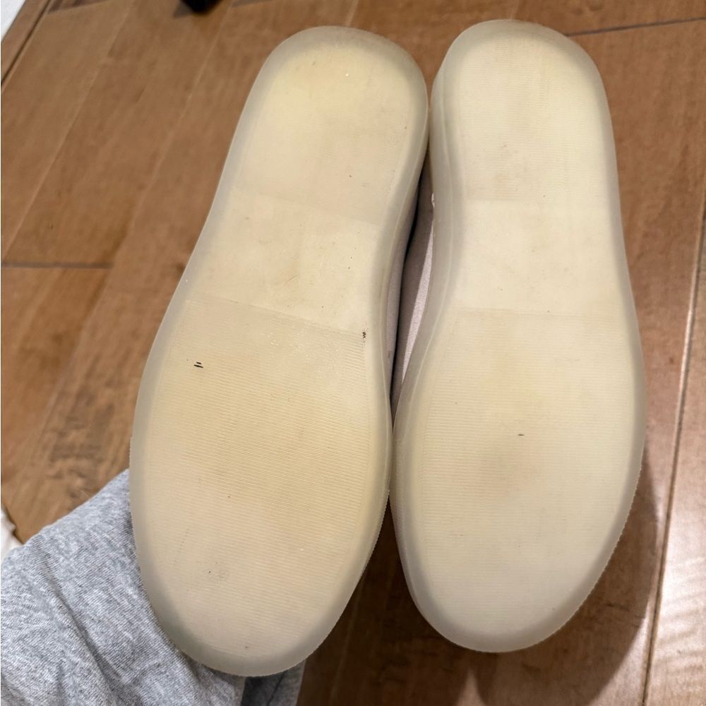 ALMOST NEW Oliver Cabell Women's Low 1 in sea sand - Picture 8 of 9